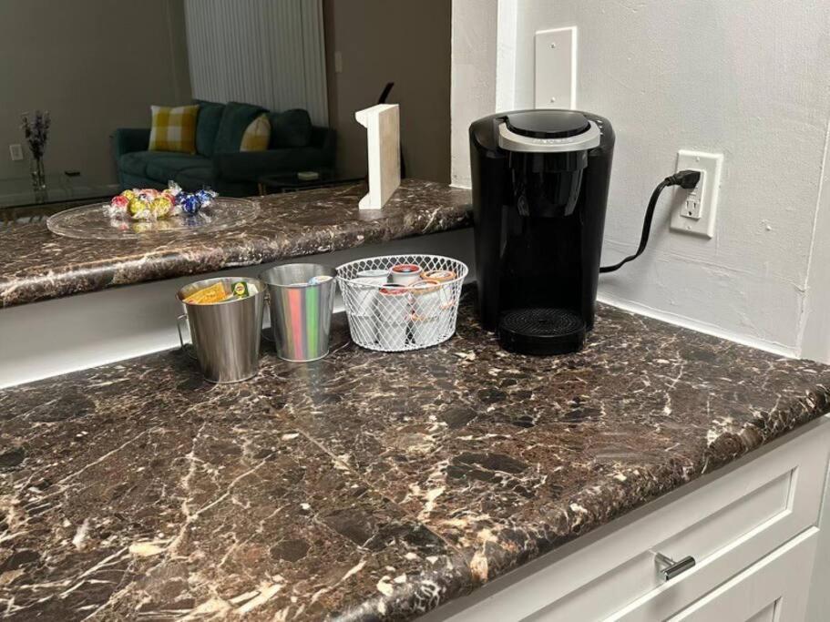 Cozy Retreat 1.8 Mi To Stadium Gainesville Bagian luar foto